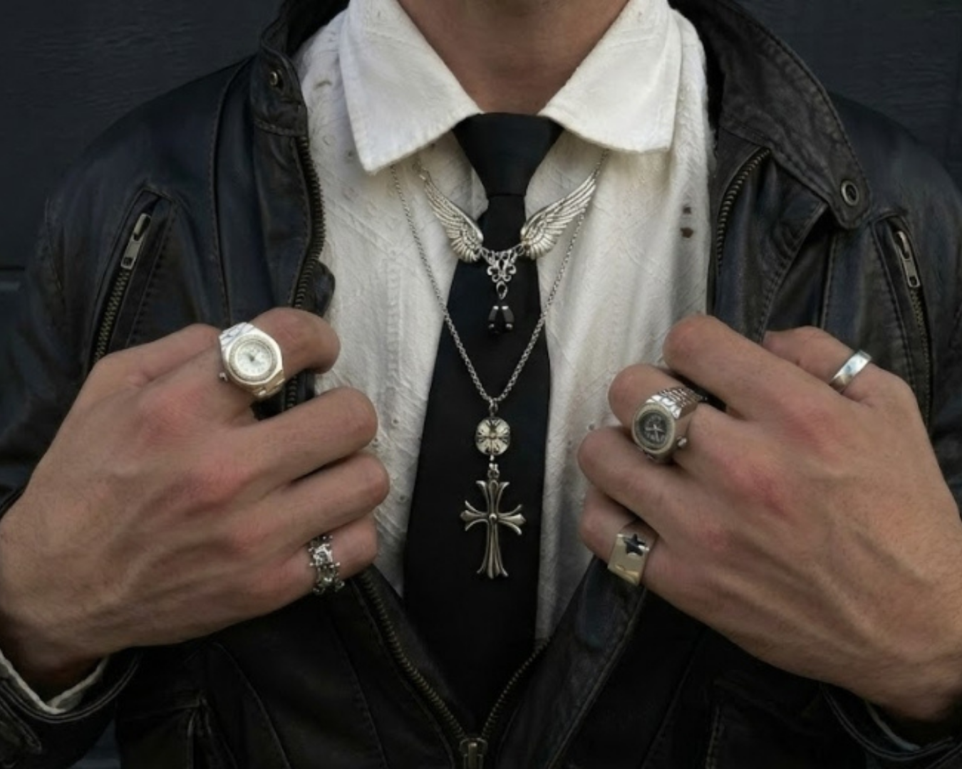 ACCESSORY